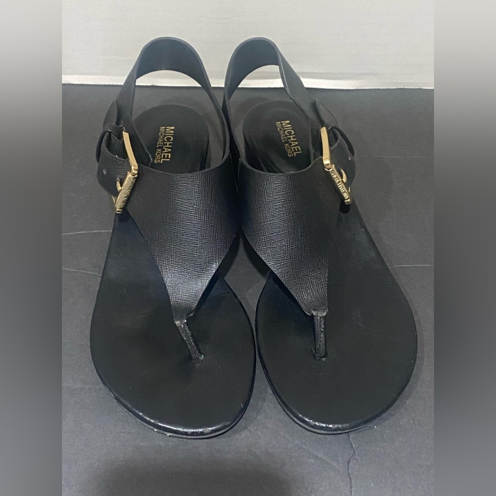 Womens Michael Kors Sandals sz 6.5